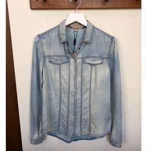 Burberry Long Sleeve Button-Up Shirt (Small) (NWT)